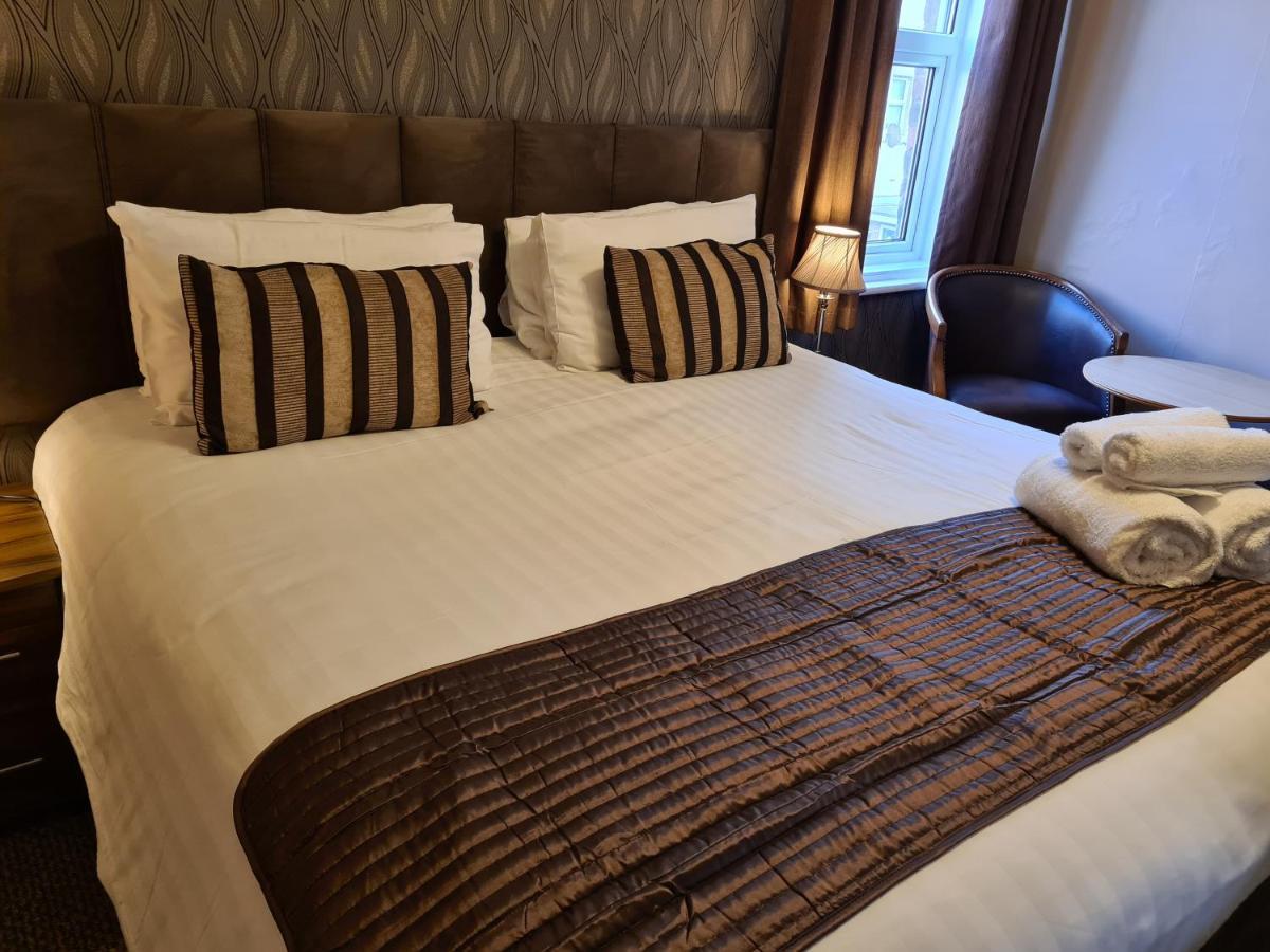 The Penkelie Hotel Саутпорт Екстериор снимка