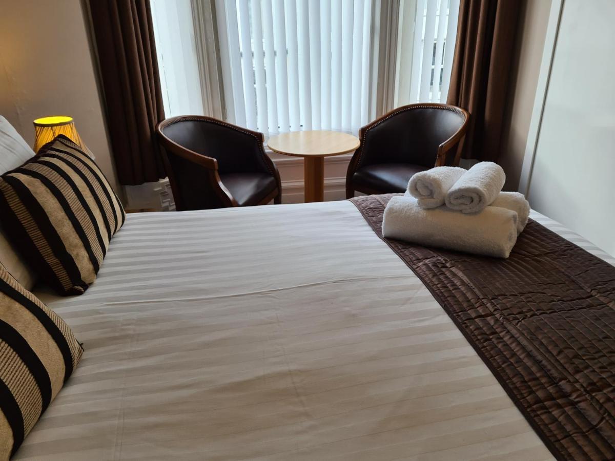 The Penkelie Hotel Саутпорт Екстериор снимка
