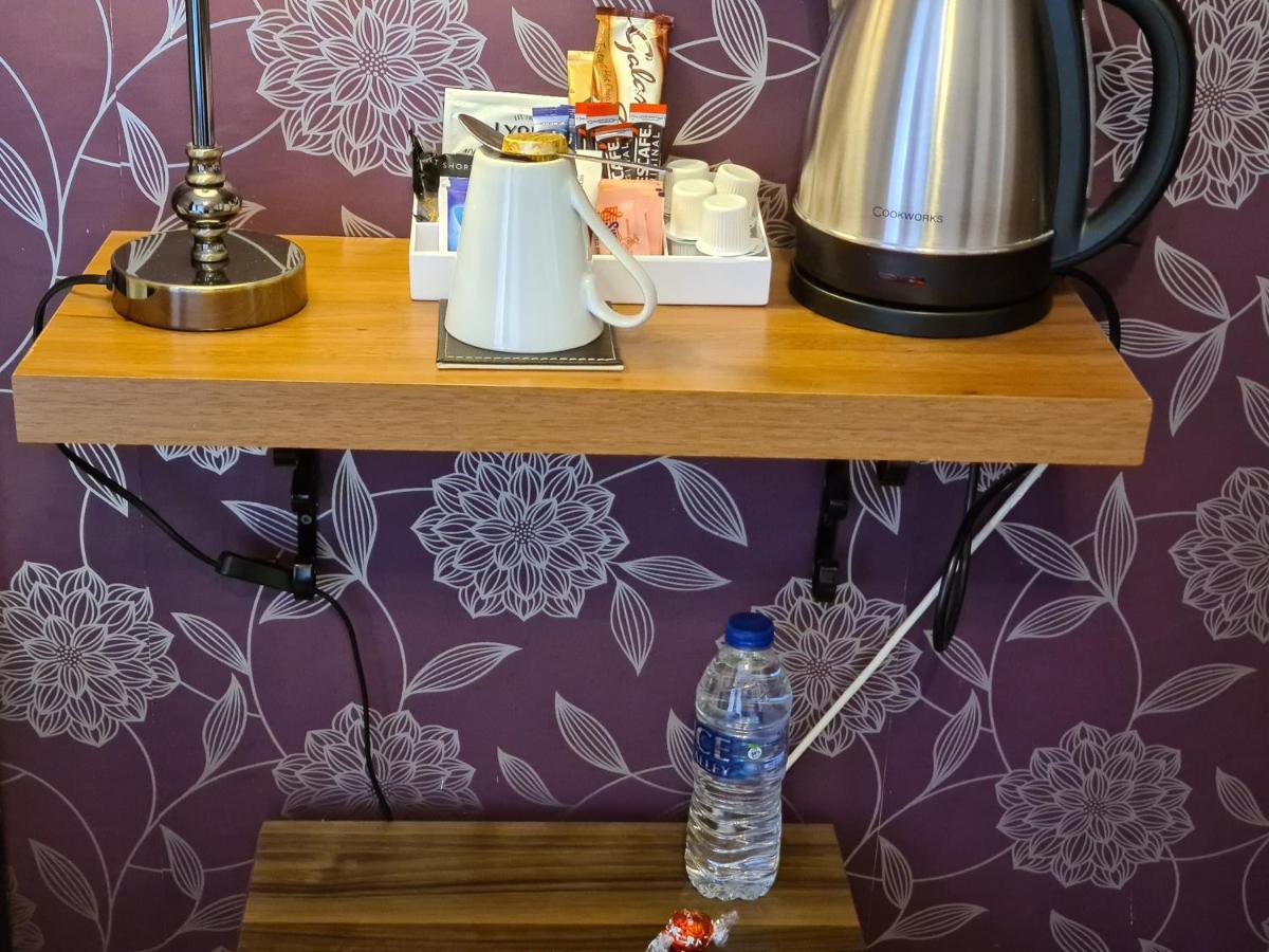 The Penkelie Hotel Саутпорт Екстериор снимка